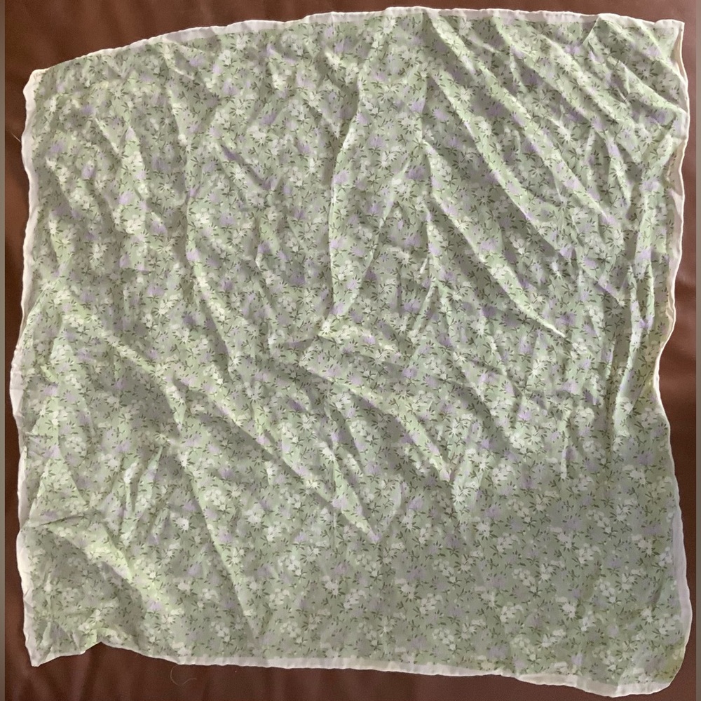 Green floral small square scarf